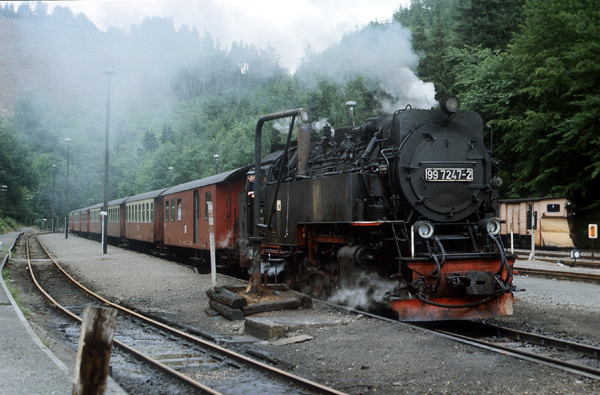 997247 im Bahnhof Eisfelder Talmühle