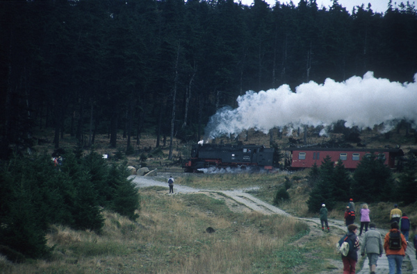 99 7233 unterwegs zum Brocken am Goetheweg