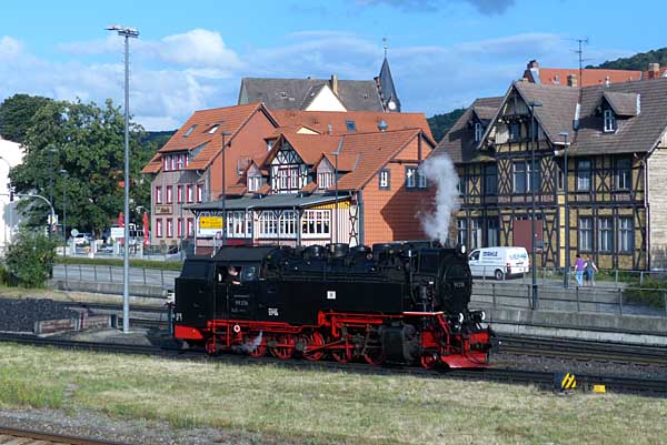 997236 vor dem Eisenbahnhotel Altora