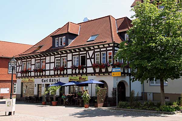 Ilsenburg - Fachwerkhaus mit Geschäften