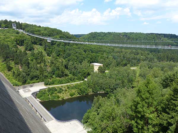 Seilhängebrücke Titan RT