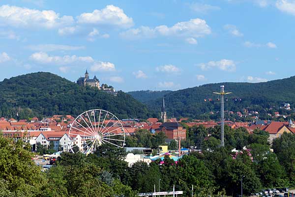 Wernigerode - Blick auf die Stadt und das Schloss